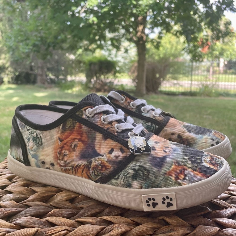 Wearable Wildlife Art Of John Seerey-Lester Canvas Bradford Exchange Sneakers